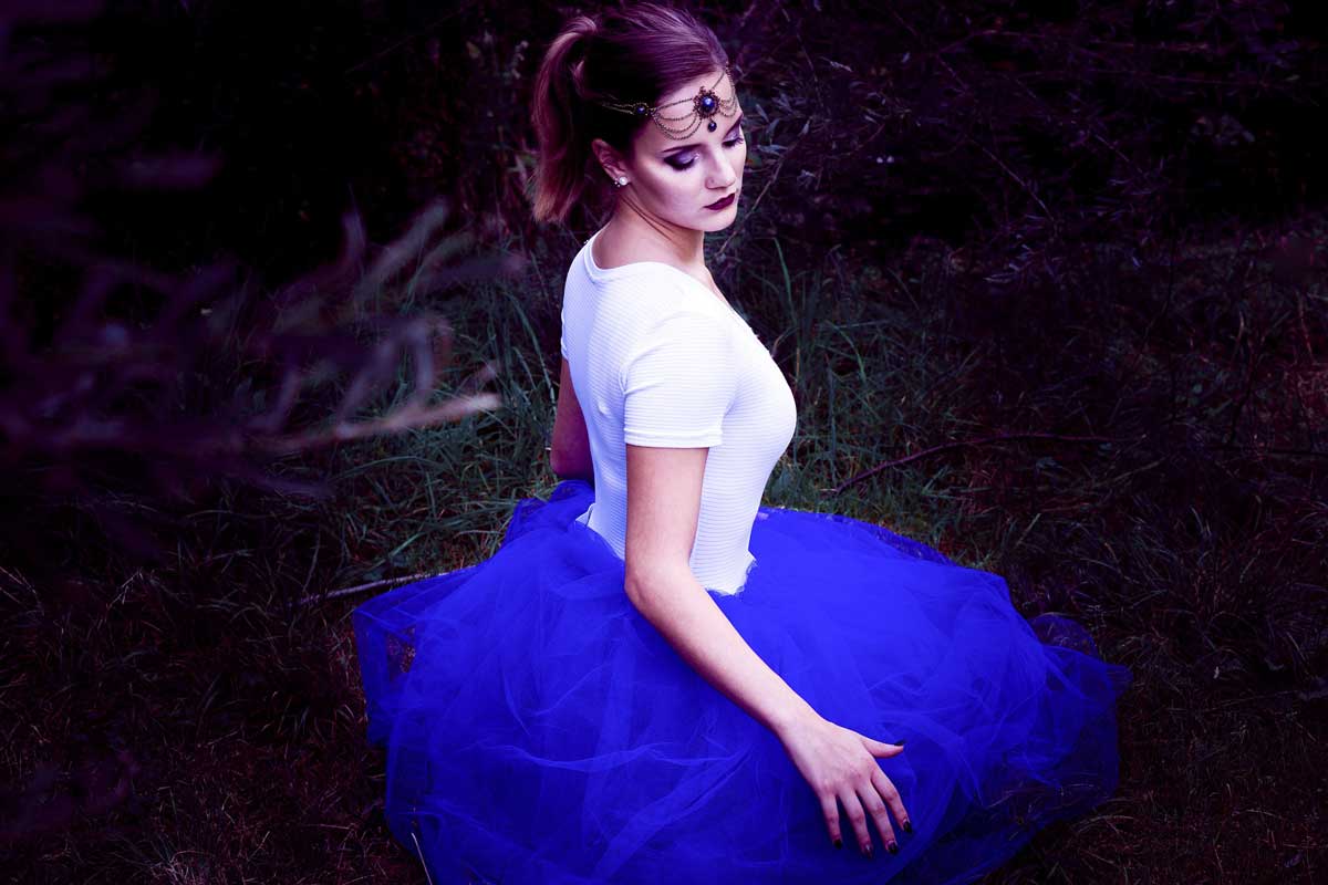 This Modern  Cindrella Look goes Viral